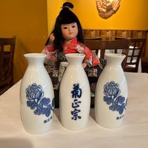 Brand New 10 bottles Vintage Sake Bottle Japanese Designed!
